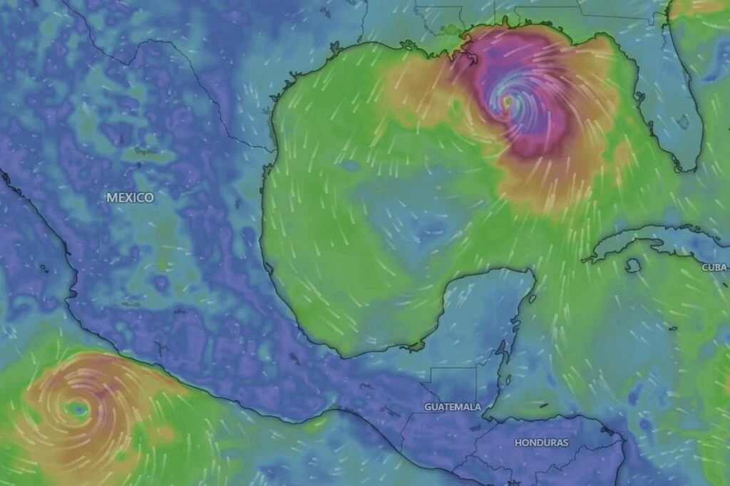 2 Major Hurricanes Threaten The U.S. And Mexico This Weekend Gulf Airports Closed And Hurricane Warnings Issued